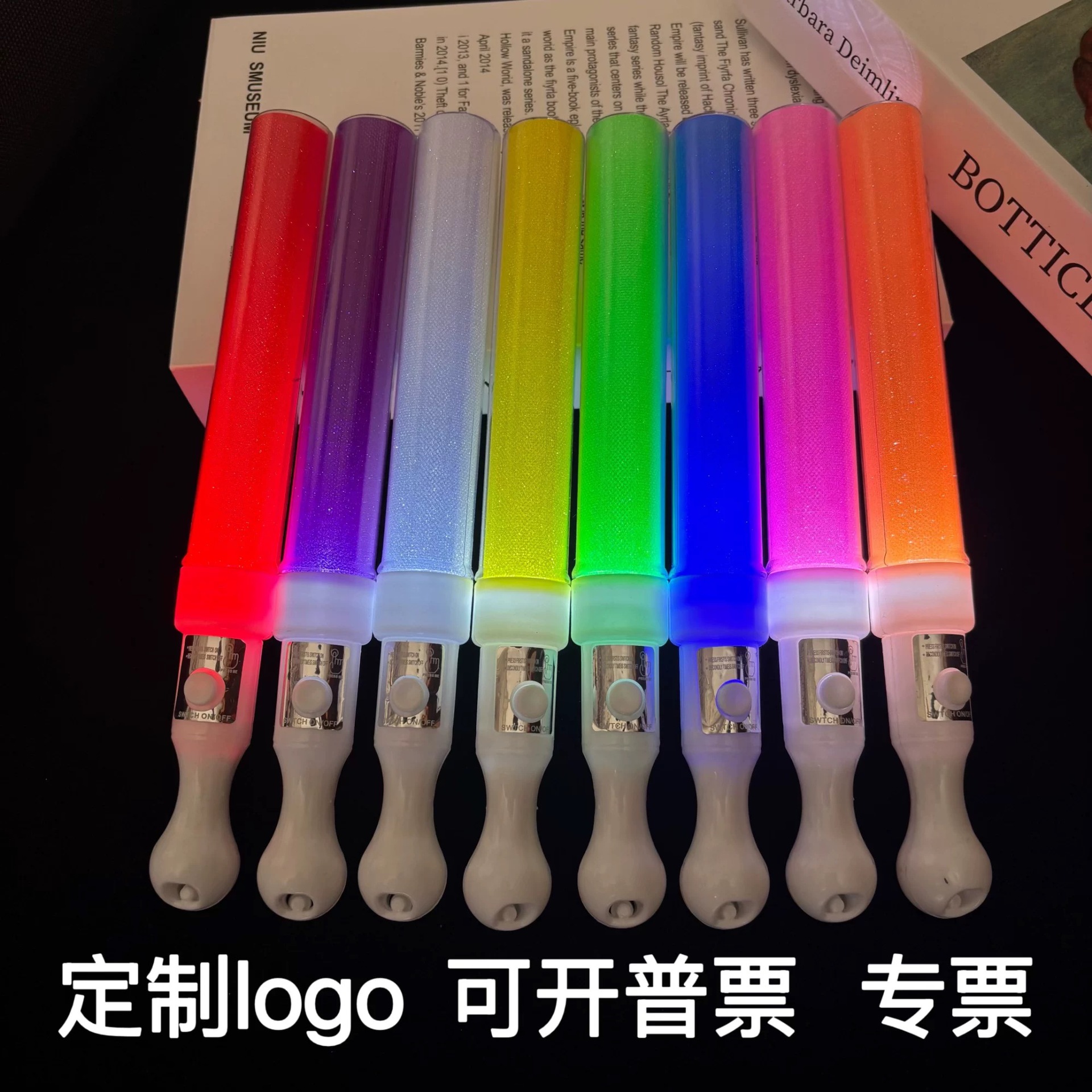 Концертные светящиеся палочки с логотипом небольшие подарки для бара атмосфера флажки на ежегодной встрече событие поддержка Led