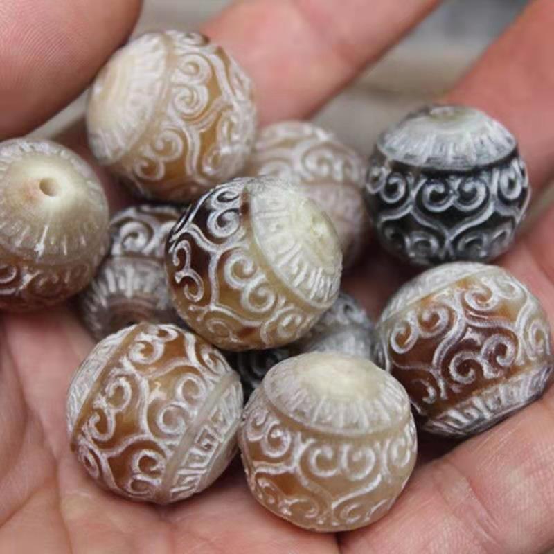Резные натуральные роговые бусины флаттер свободные бусины круглые бусины разделительные бусины топ бусины бусины Будды литературная игра Кинг Конг звезда луна бодхи аксессуары