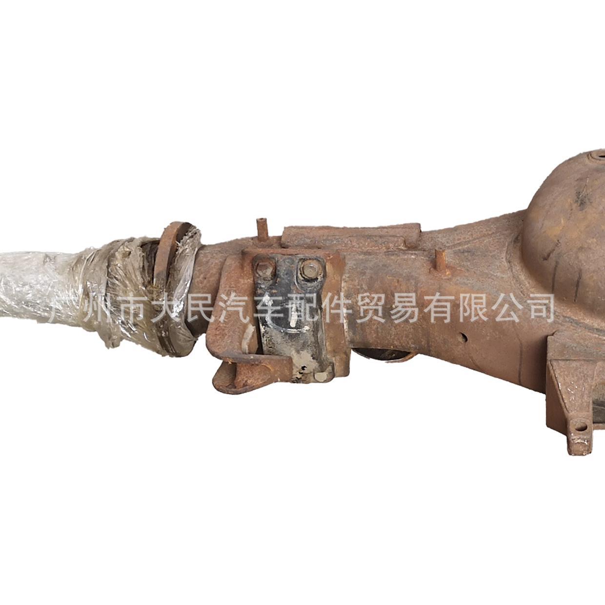 Isuzu Heavy Truck Rear Axle Housing 1421503642 Original Old Model Accessories Promotion