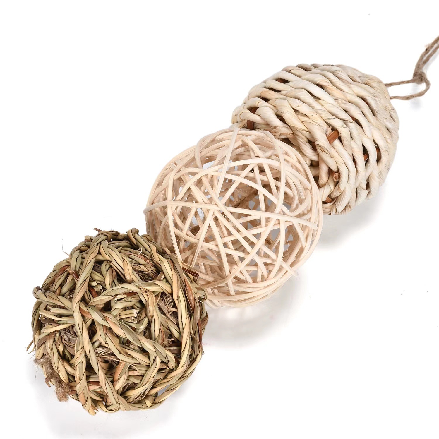 High-Quality Rabbit Boredom Relief Toys Can Be Hung and Eaten with a Variety of Exotic Pet Supplies, Chinchillas, Guinea Pigs, Chewing and Molaring Snacks