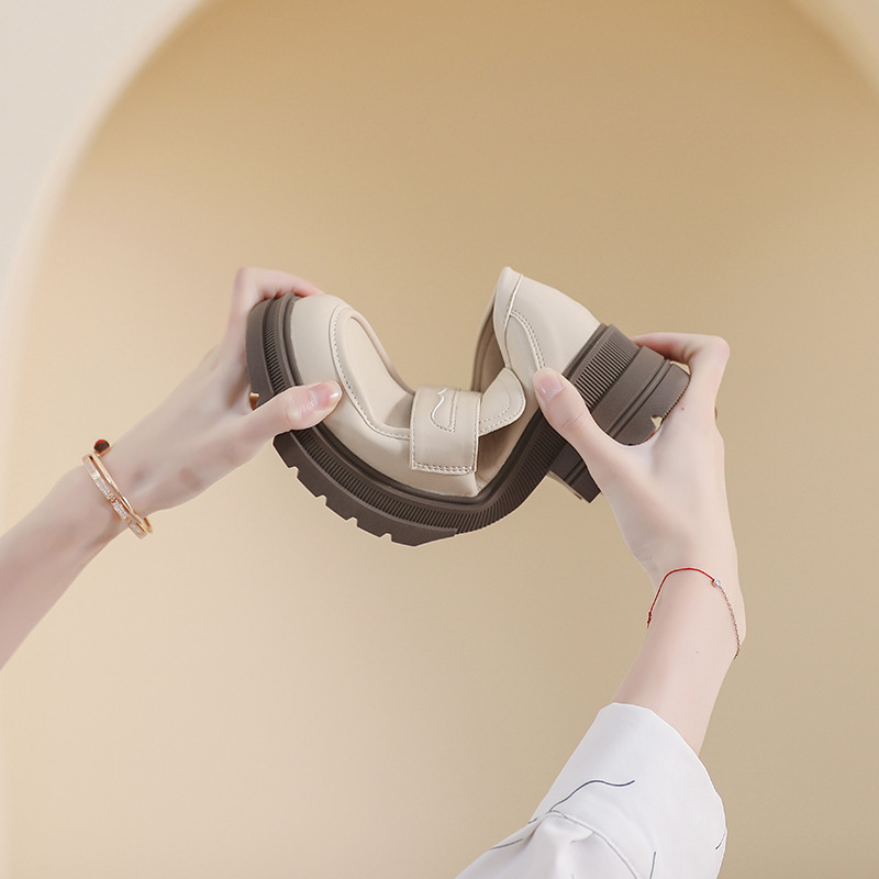 Thick-Soled Loafers for Women 2025 New Spring Retro Small Leather Shoes Maillard Slip-On Thick-Heeled Soft-Soled Flats for Women