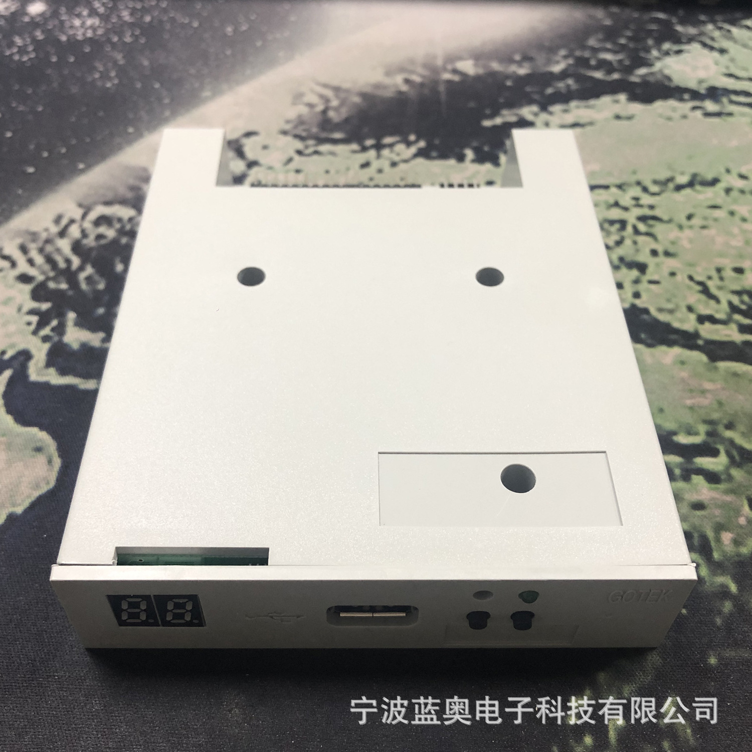 Various industrial control equipment simulation floppy drive enhanced support 100 partitions SFR1M44-U100 old version