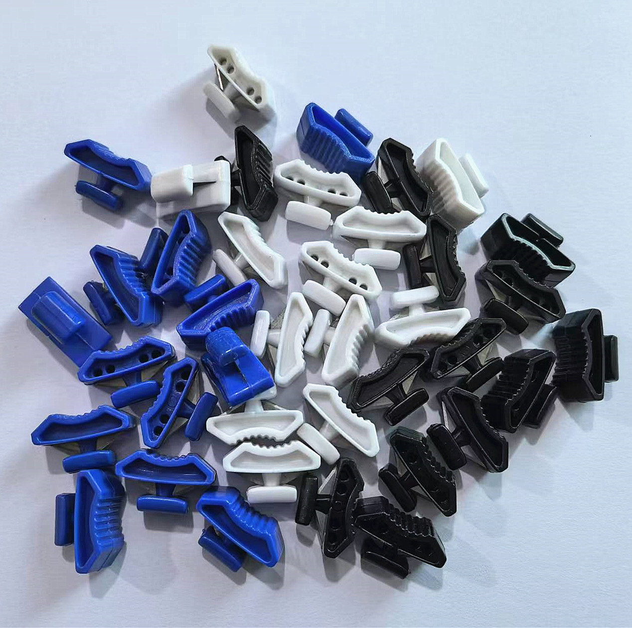 Wholesale tin paper cling film slitting device PE two-way sliding knife cutting strip replacement plastic fresh-keeping accessories