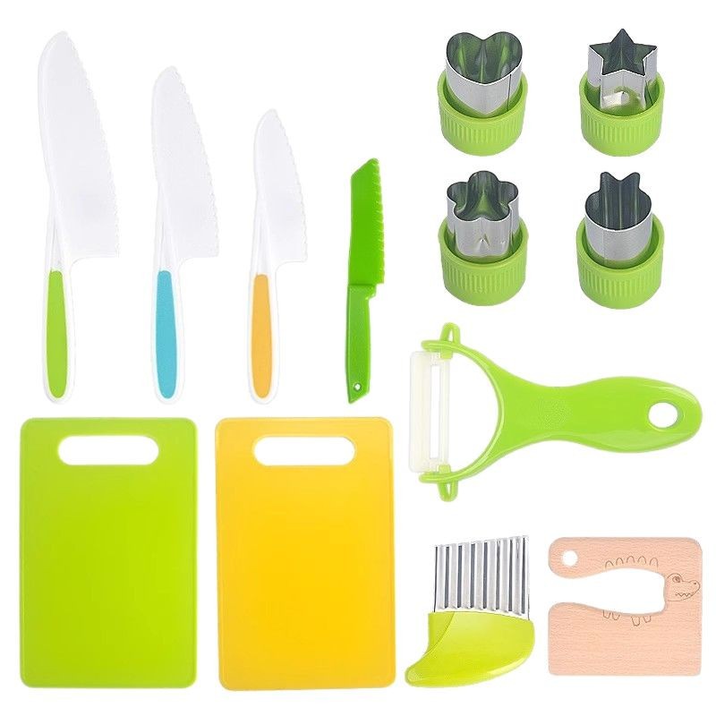 Factory direct supply new 13-piece safety tool fruit knife early education play house toys children plastic knife suit