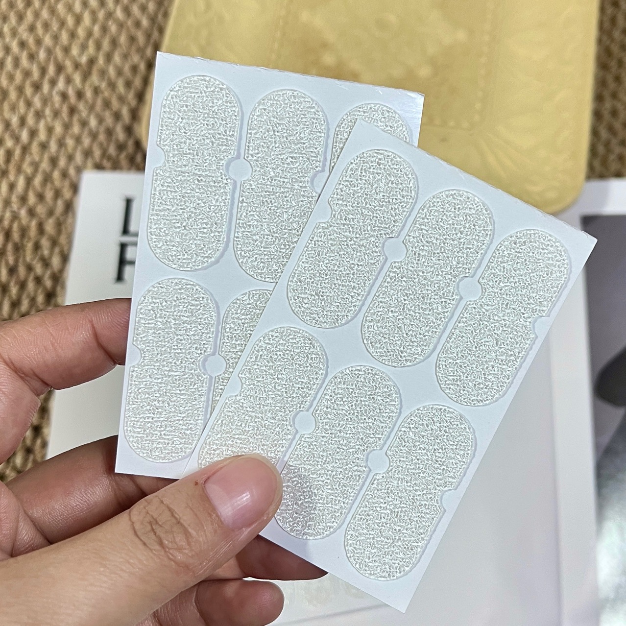 New High-Transparency Frosted Dotted Notch Style Ear Stickers with Adhesive Backing for Ear Protection, Widely Available with Good Support