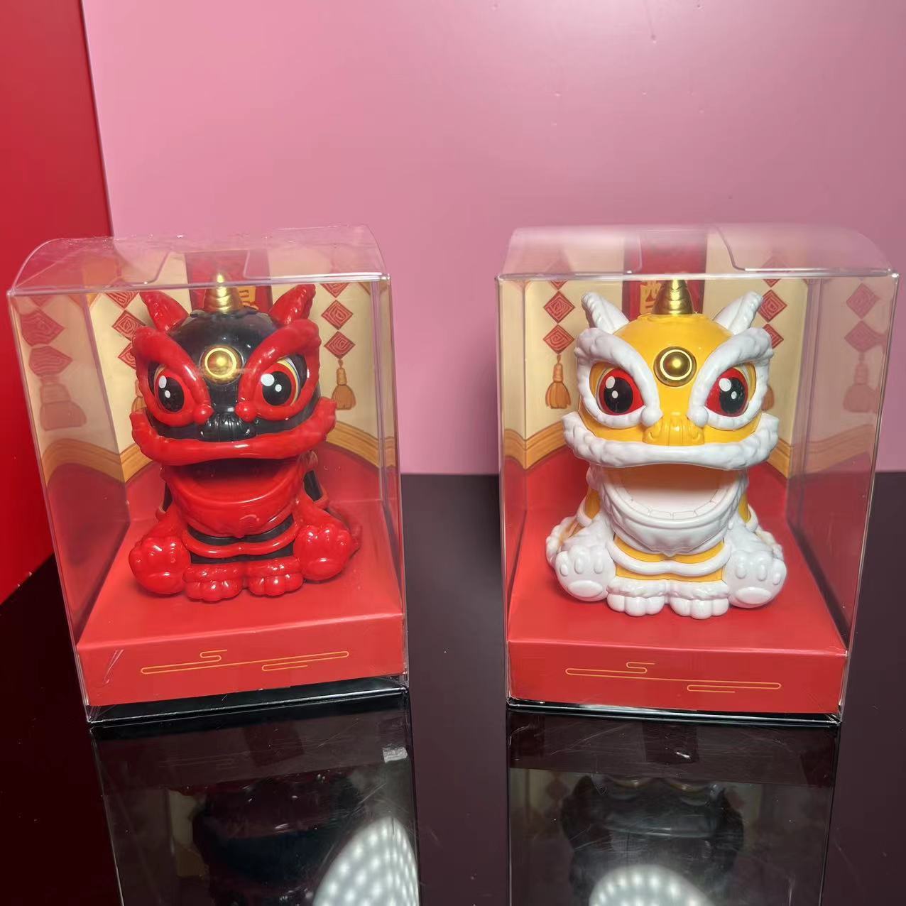 Solar lion national tide Lion Chinese style Auspicious Lion Dance National tide home car decoration swing lion gift