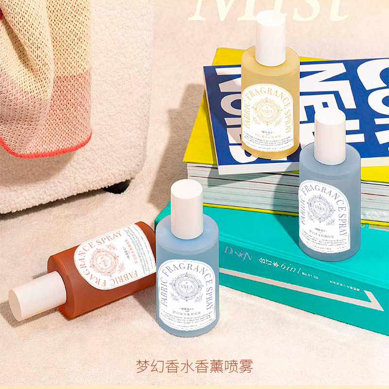 Clothing Fragrance Spray, Long-Lasting Deodorizing Fabric Clothing Fragrance Spray, Deodorizing, Mite Removal, Antibacterial and Fragrant Perfume, Aromatherapy