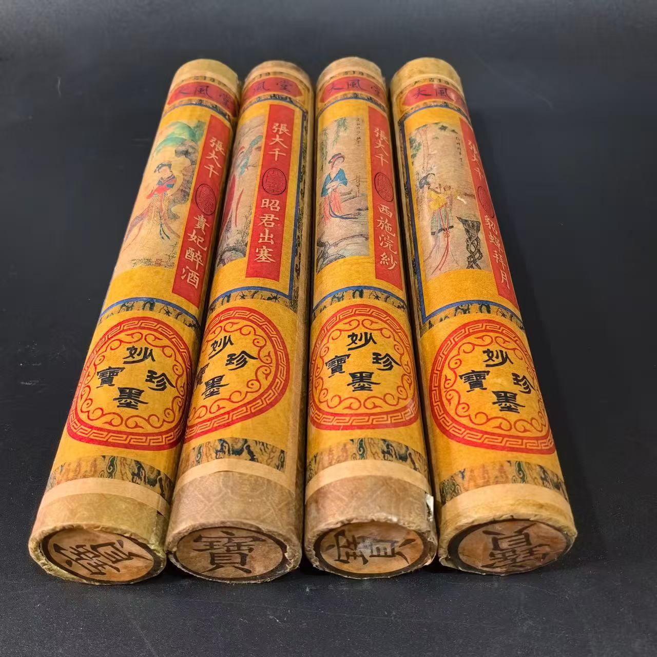 Antique Calligraphy and Painting, Celebrity Calligraphy and Painting, Tang Yin Chang'E's Scroll Painting, Hall Painting, Study Room, Living Room, Entrance Hall Decoration Hanging Painting