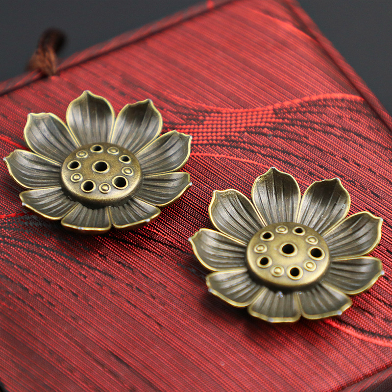 Lotus incense insert ornaments alloy lotus porous line incense base incense holder incense burner incense burner line incense accessories