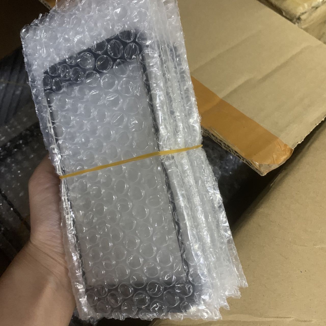 Suitable for Apple 5G/5S/6G/6S/7G/7P/8G/8P/X/11 Integrated Cover Wholesale