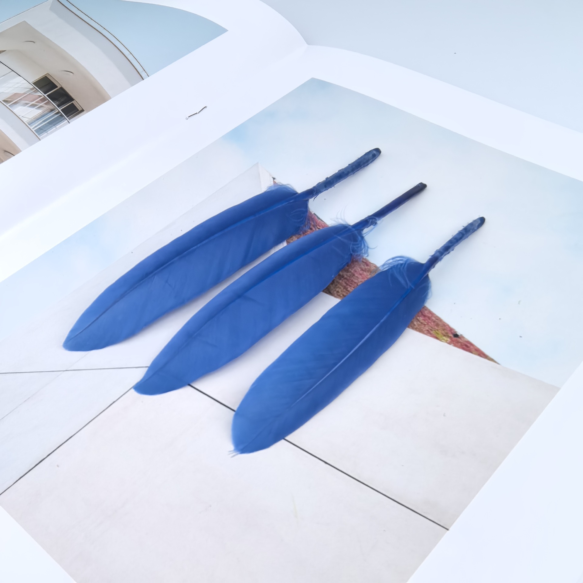 in stock wholesale color goose feather small straight knife feather yiwu diy feather toddler handmade material craft feather