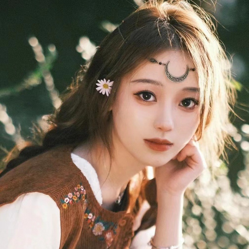 Bohemian Headdress, Princess Headdress, Eyebrow Pendant, Tassel, Ancient Costume Forehead Ornament, Crescent Head Chain, Exotic Hair Accessories