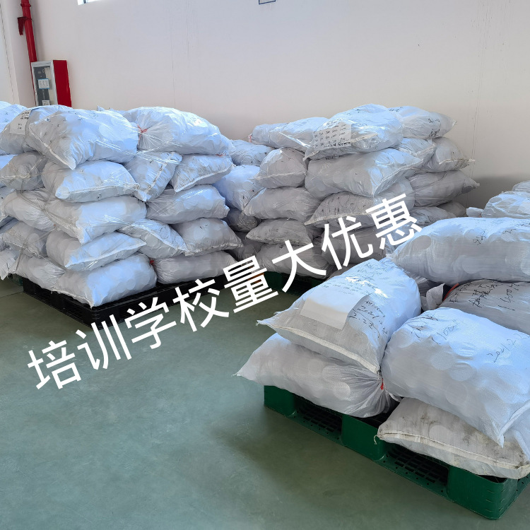 Apprentice practice hand 1.56 lens practice piece myopia presbyopic astigmatism progressive multi-focus lens waste piece glasses