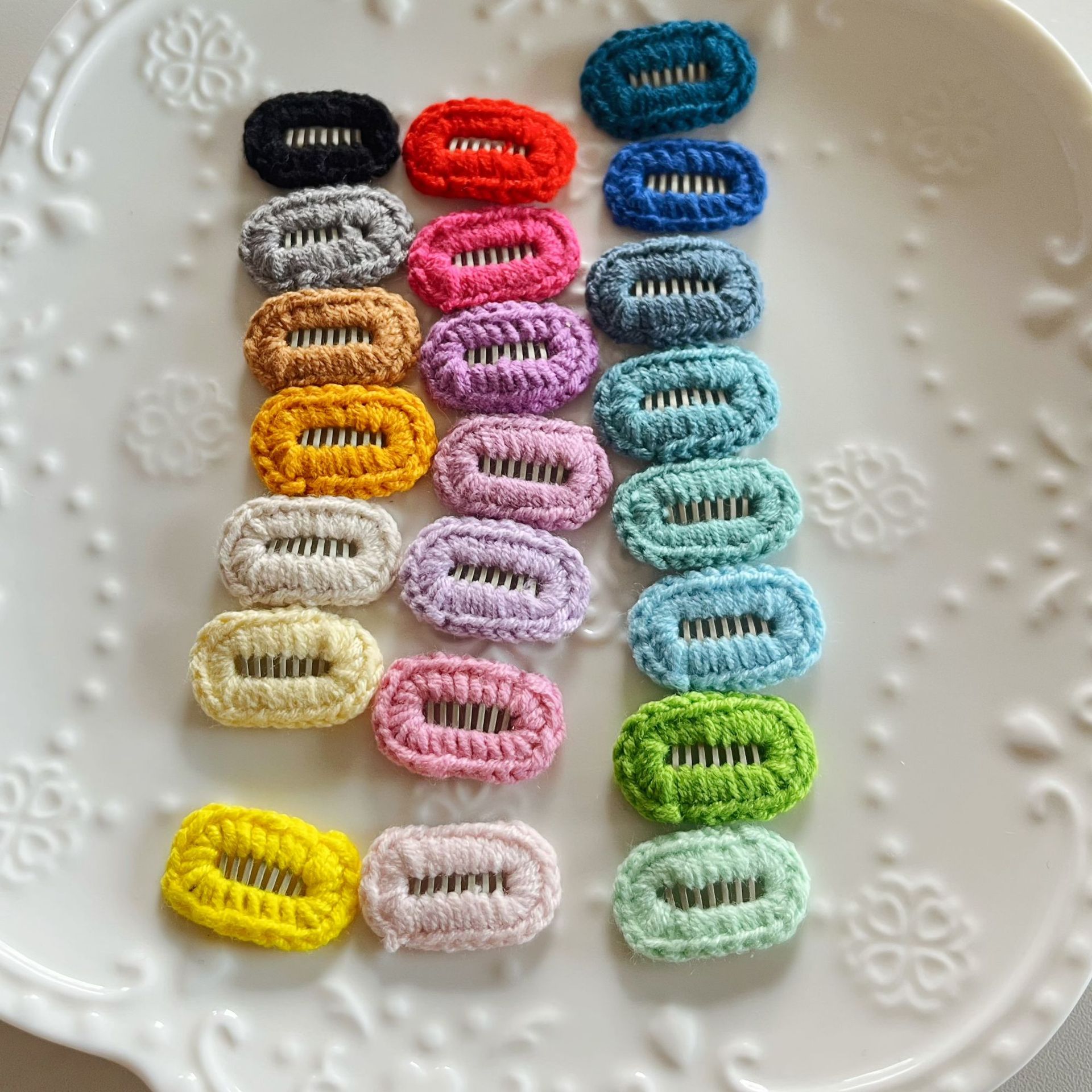 Handmade wool crocheted pet BB clip mini broken hairpin dog cat cute autumn and winter Yorkshire Marji