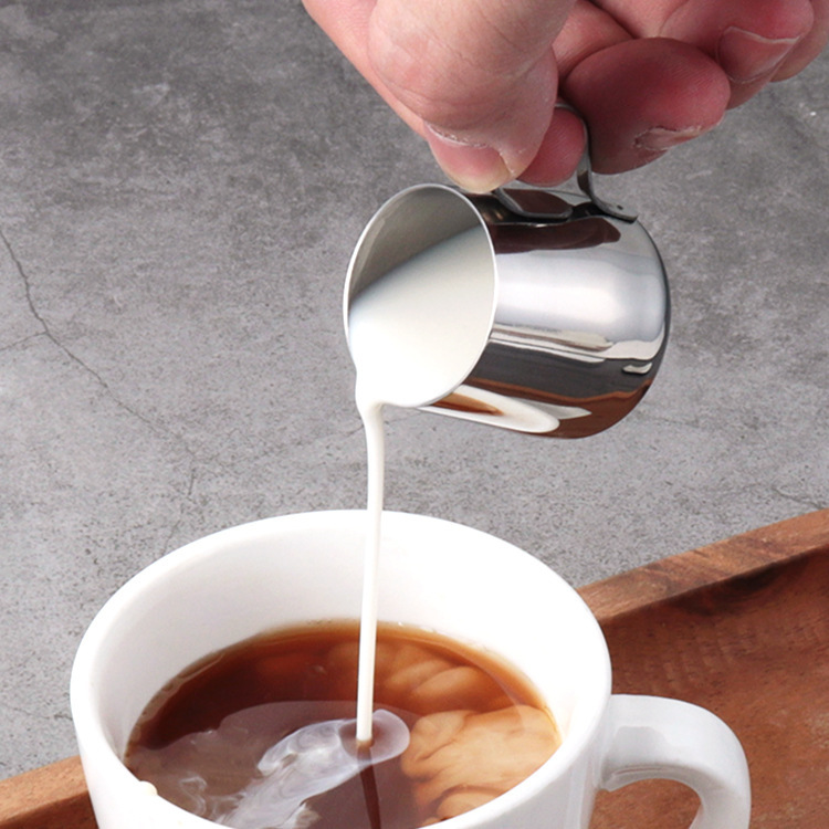 Manufacturer 304 Stainless Steel Mini Milk Jug Latte Art Cup Spout Latte Art Cylinder Small Milk Jug Coffee Milk Cup Coffee Tools