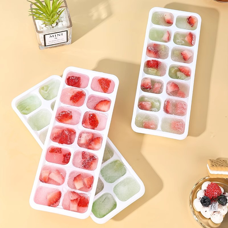 Ice Cube Mold Food Grade Silicone Frozen Ice Storage Box Household Refrigerator Ice Box with Lid Homemade Ice Cube Grinding Tool