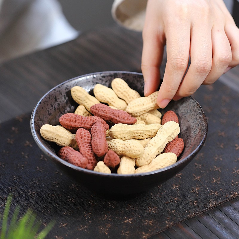 Yixing Purple Sand Tea Pet Peanut Ornaments Sculpture Tea Set Handmade Longevity Fruit Tea Table Tea Tray Accessories Ceramic Can Be Raised