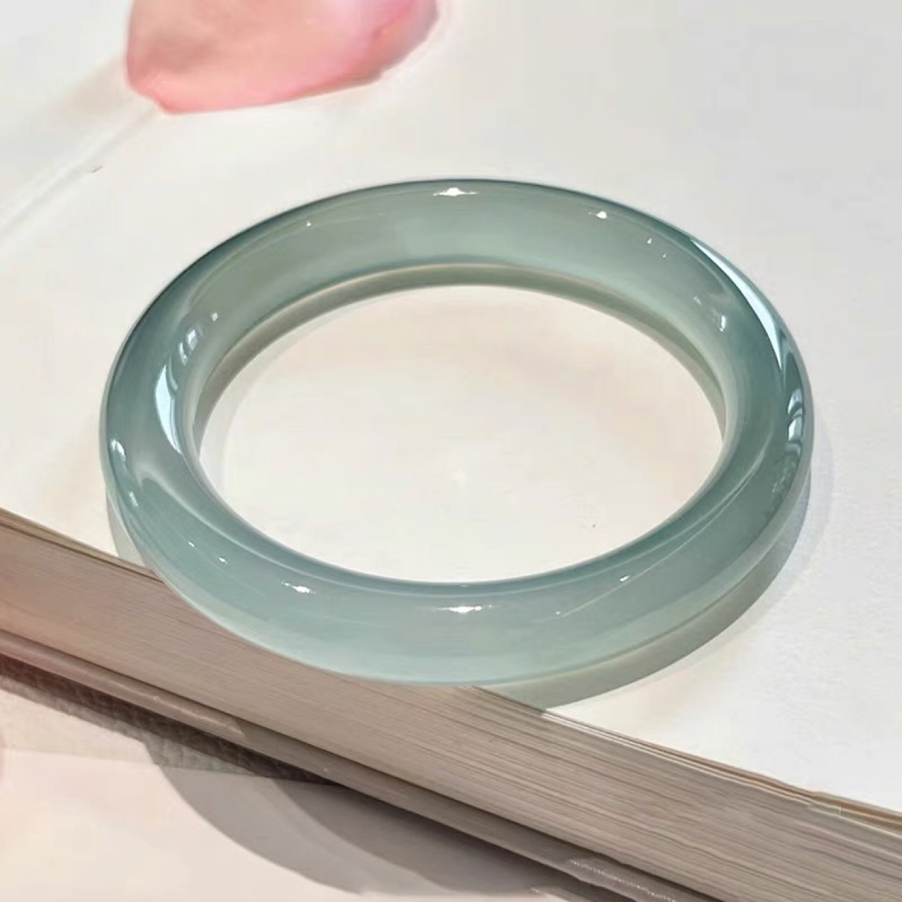 Оригинальный браслет из натурального ледяного халцедона, масло-зеленый браслет от производителя, браслет из мяты зеленого нефрита Yuanshan, подарочная коробка цвета нефрит