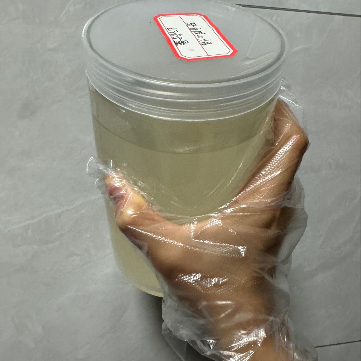 50,000 Molecular Weight Polyisoprene Rubber with Good Elasticity and Excellent Elasticity and Cold Resistance