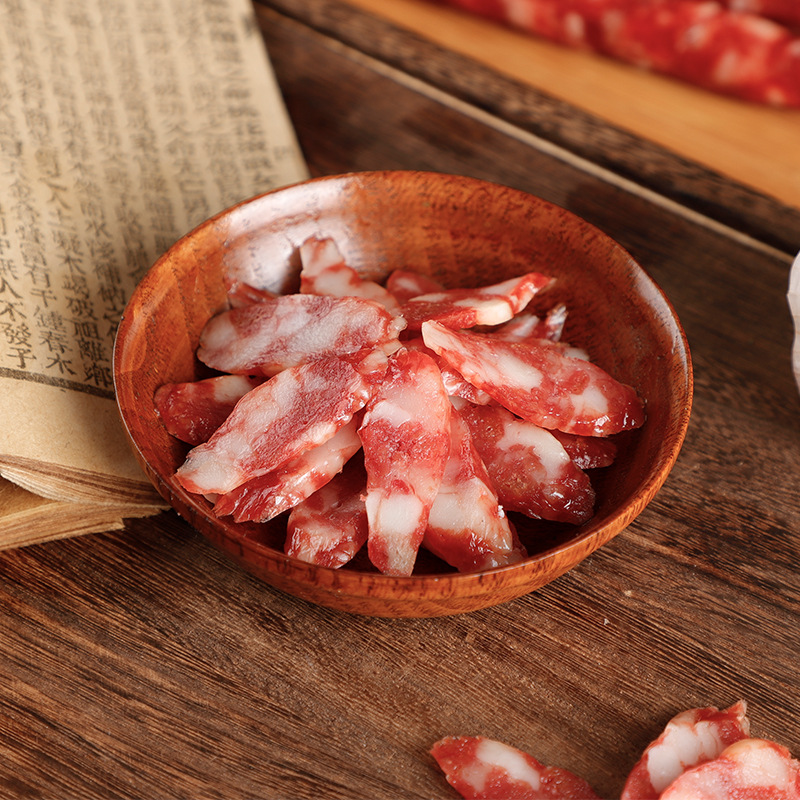 Wholesale Guangdong Specialty Sausage 500g Sweet and Salty Grilled Sausage Vacuum Packed Marinated Cut Meat Style Cantonese Style