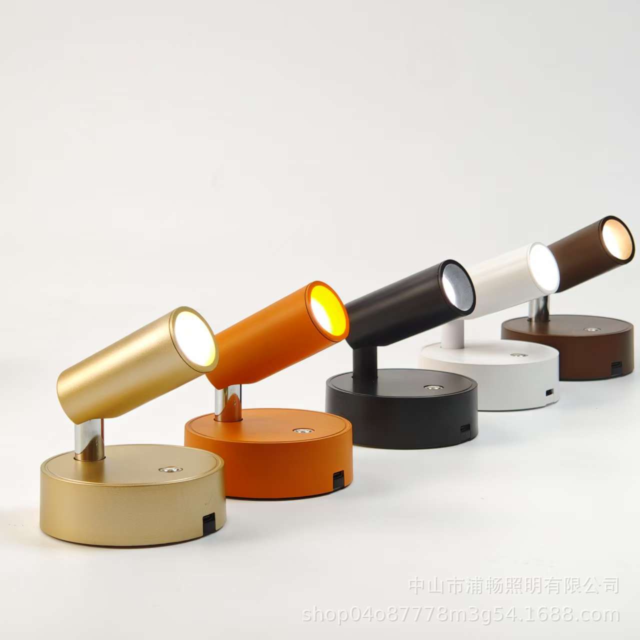 Фабричный прямой кросс-бордерный взрывной простой зарядный USB настенный светильник, регулируемый магнитный прожектор 3 цвета света