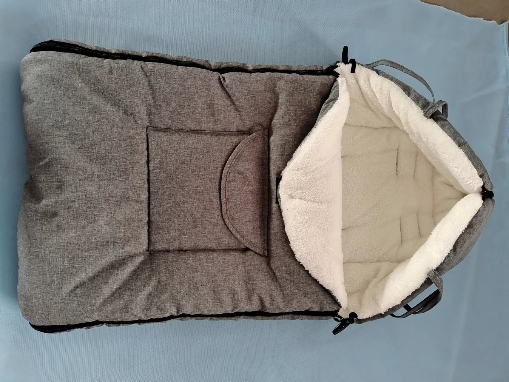 Baby Stroller Sleeping Bag Warm Stroller Foot Cover Thickened Cushion Foot Cover Windproof Cover Winter Outgoing Windproof