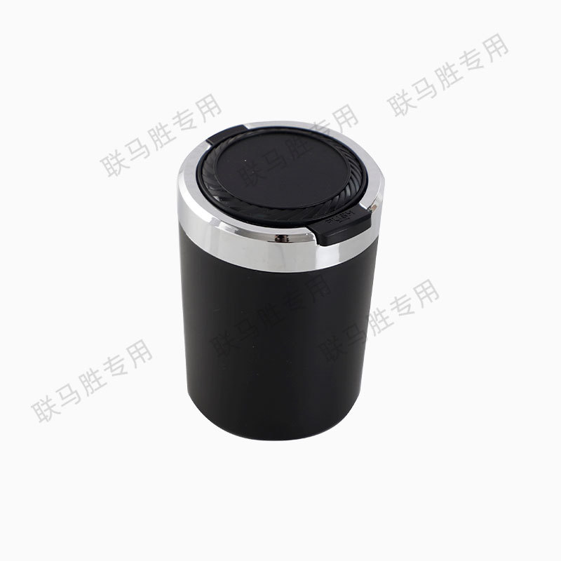 Factory direct new car ashtray with light one-button open cover car supplies car personalized practical ashtray