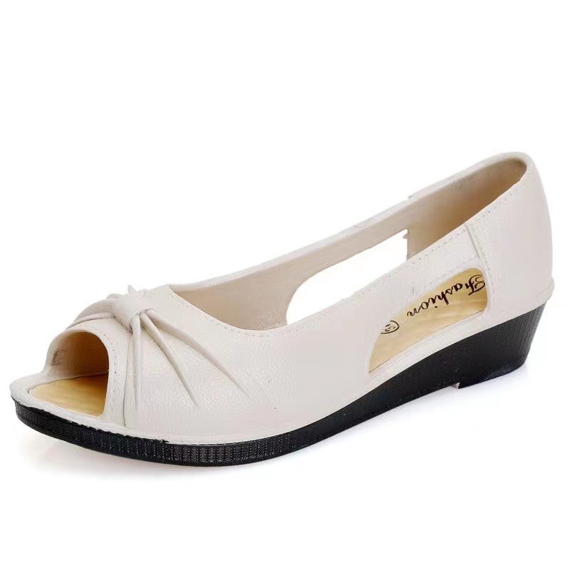 2023 new wedge sandals women's factory direct wholesale wedge low-cut non-slip outdoor breathable mom sandals