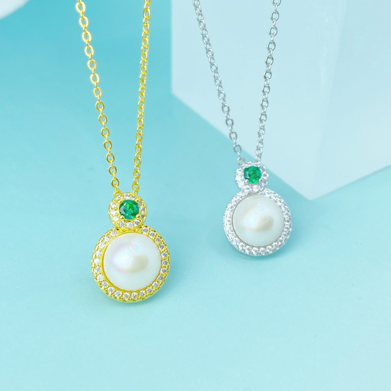 Natural Freshwater Pearl Set with Diamond Pendant Necklace and Earrings, Fashionable Light Luxury Versatile Design for Women, Dropshipping