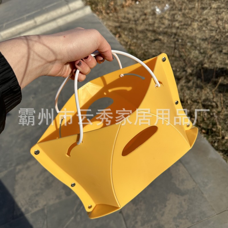 Paper Stool for Outdoor Picnics, Portable Folding Stool for Walking, Leisure, and Waiting, Plastic Foldable Stool