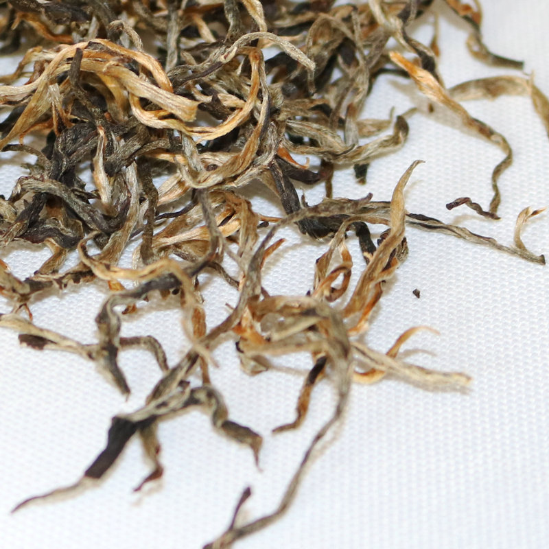 Юннань крупнолистный желтый чай 100г пакет цветочный аромат легкий ферментированный чай оптовая продажа