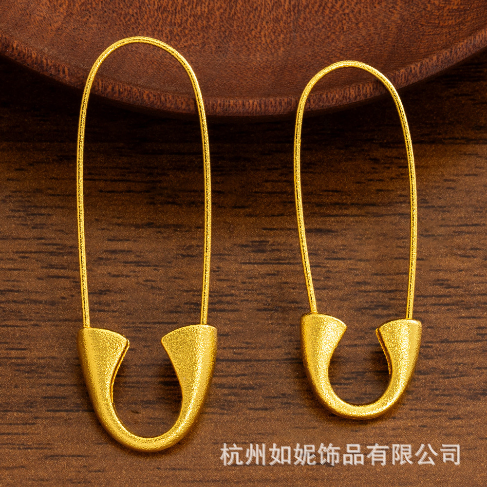 Security Pin, High-End, Exquisite, Not Easy to Fold, Not Easy to Fade, Sand Gold DIY Accessories, Antique Brooch Pin