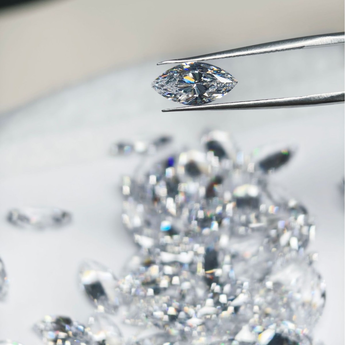 Камень без огранки из кубического циркония в форме глаза лошади, огранка 5ASPG, материал MS MQ Guitai