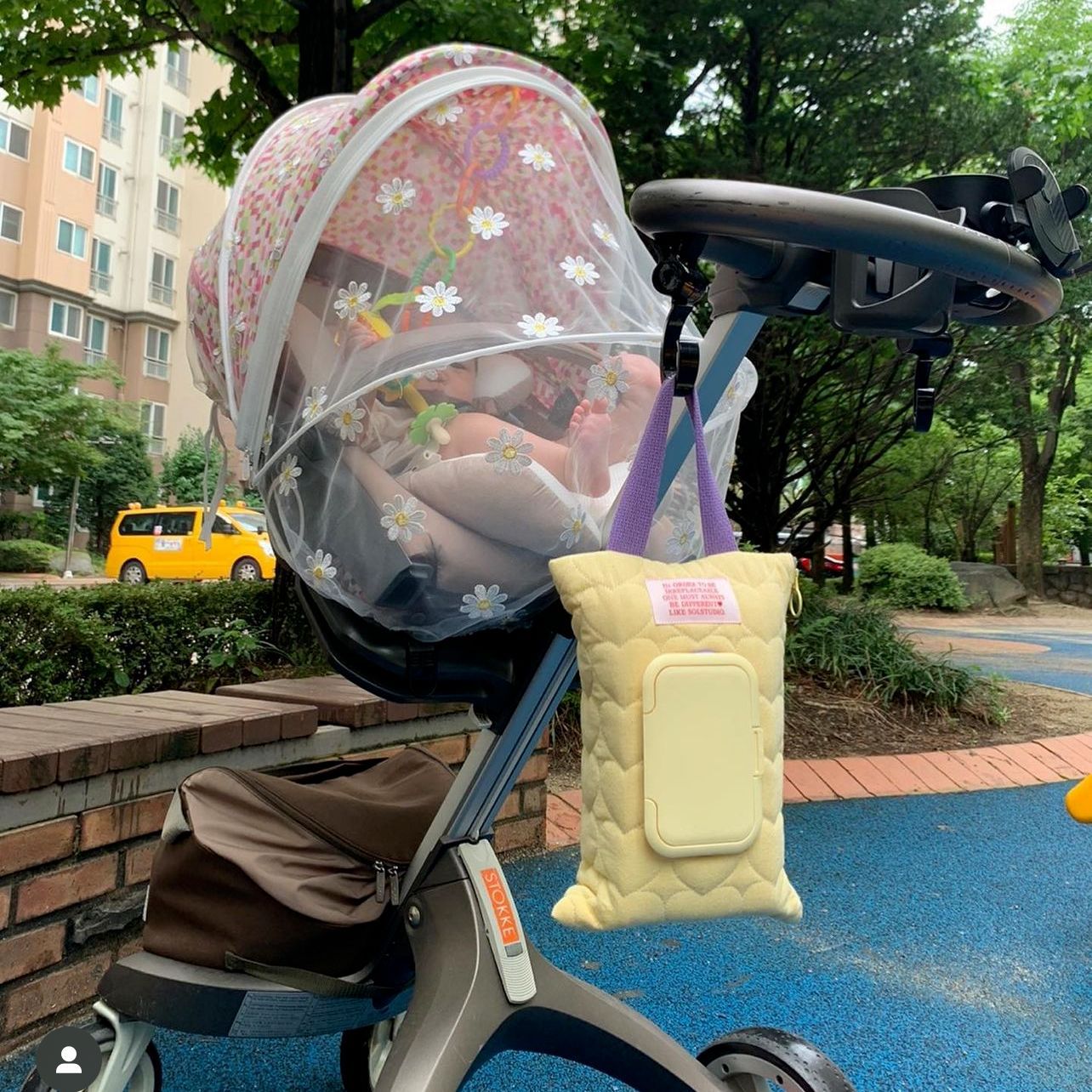 Han Feng Macaron Color Car Tissue Box Waterproof Paper Cover Tissue Bag Cute Baby Stroller Wet Wipes Hanging Bag