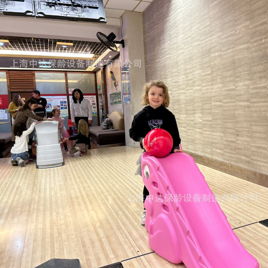 How Much Do Used Bowling Equipment Cost? Shanghai Zhongda Bowling Equipment, a Well-Established Brand with 25 Years of Experience