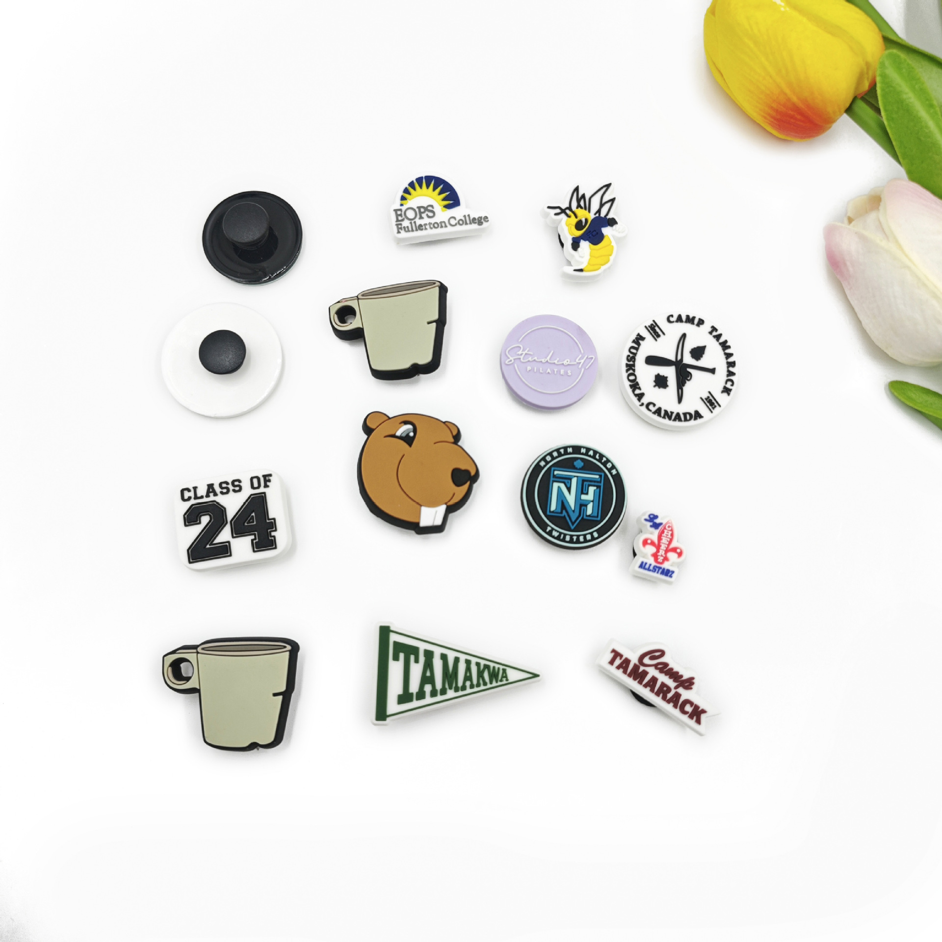 Amazon Cross-Border Clogs Accessories Pvc Soft Rubber Shoe Flower Shoe Buckle Cute Cartoon Cute Garden Shoe Decoration Available