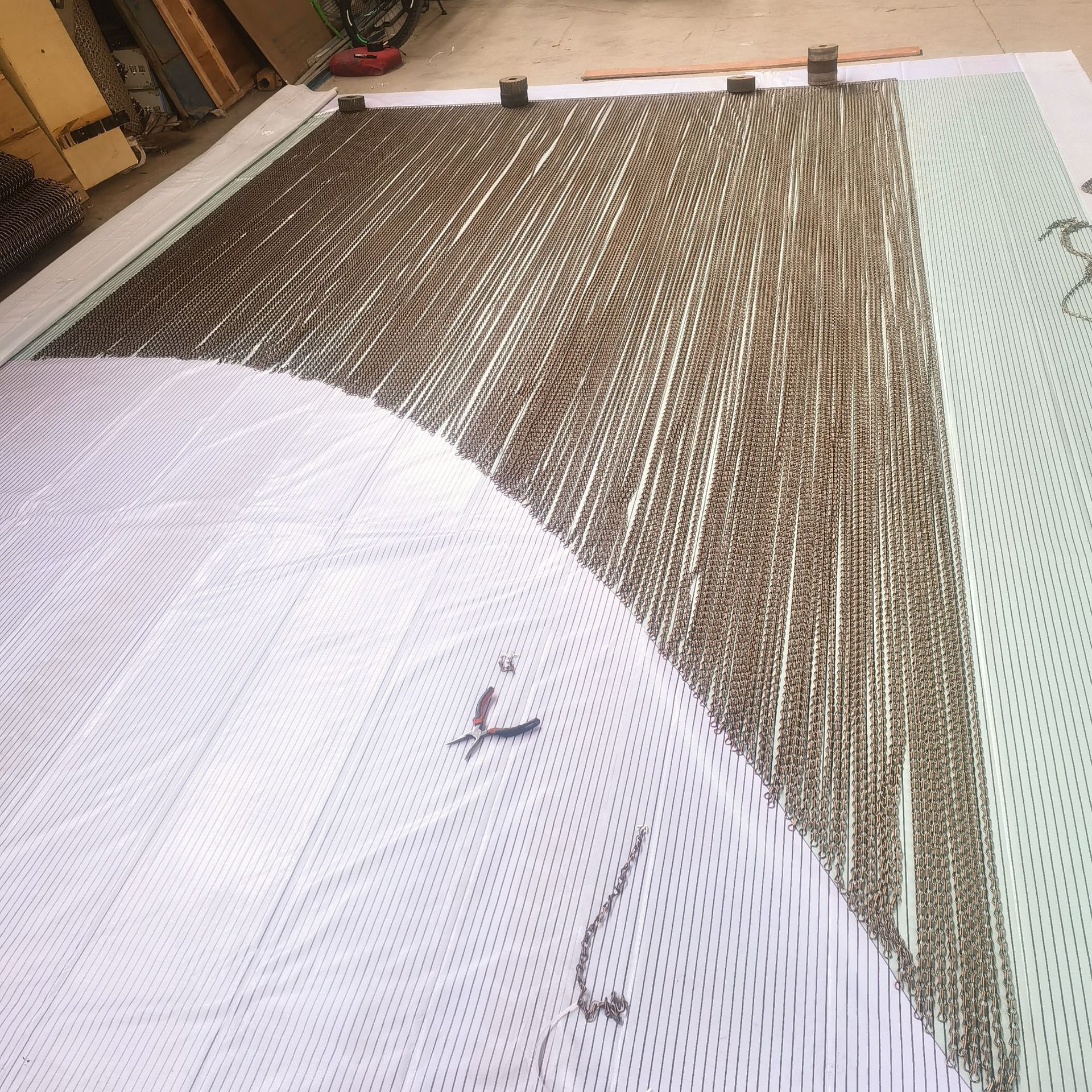 Decorative Stainless Steel Mesh Curtain, Metal Woven Decorative Mesh, Indoor Partition Curtain, Metal Curtain Mesh, Metal Spiral Mesh Curtain