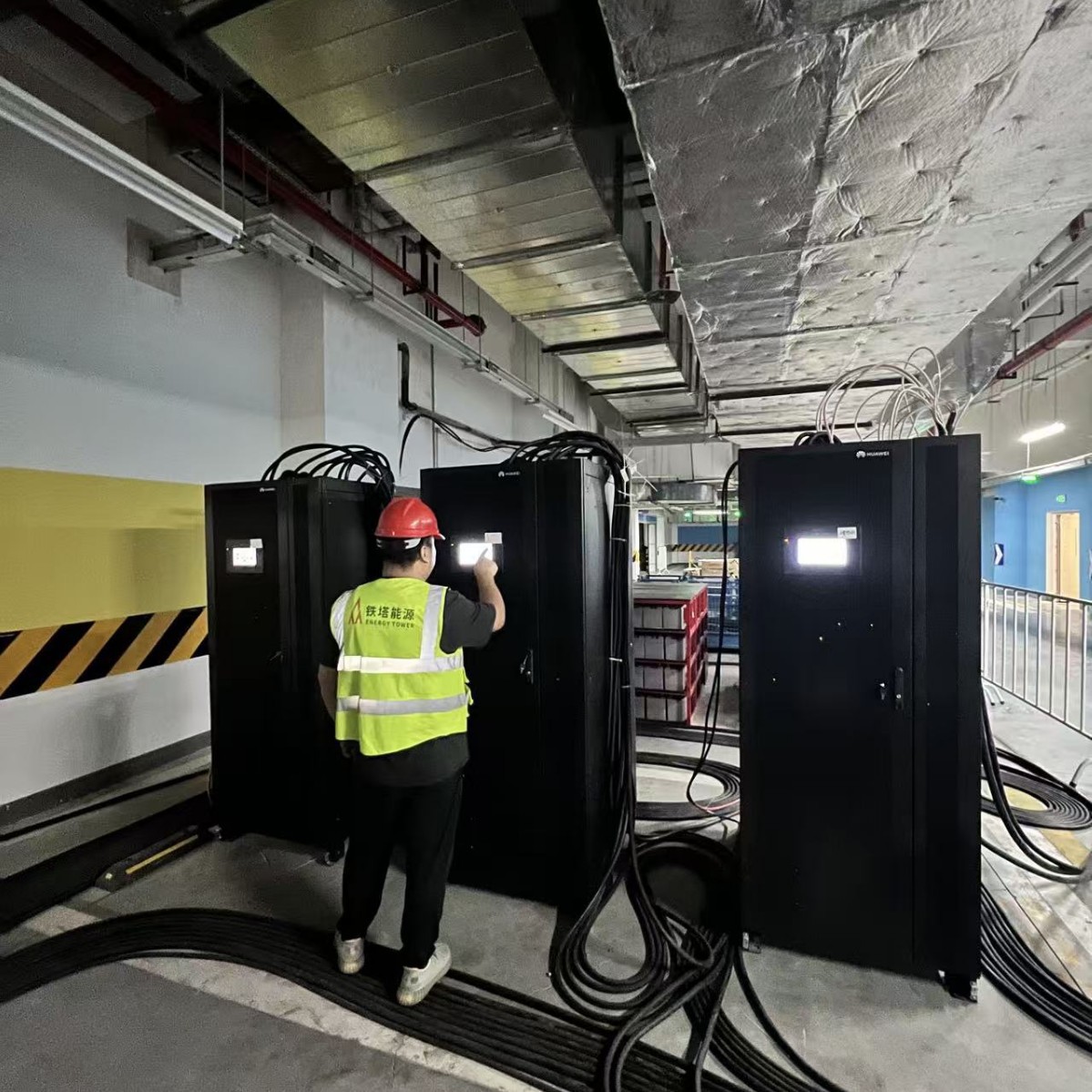 Ups Uninterruptible Power System Rental / Ups Power Supply Protection / Power Failure Zero Switching Equipment Rental