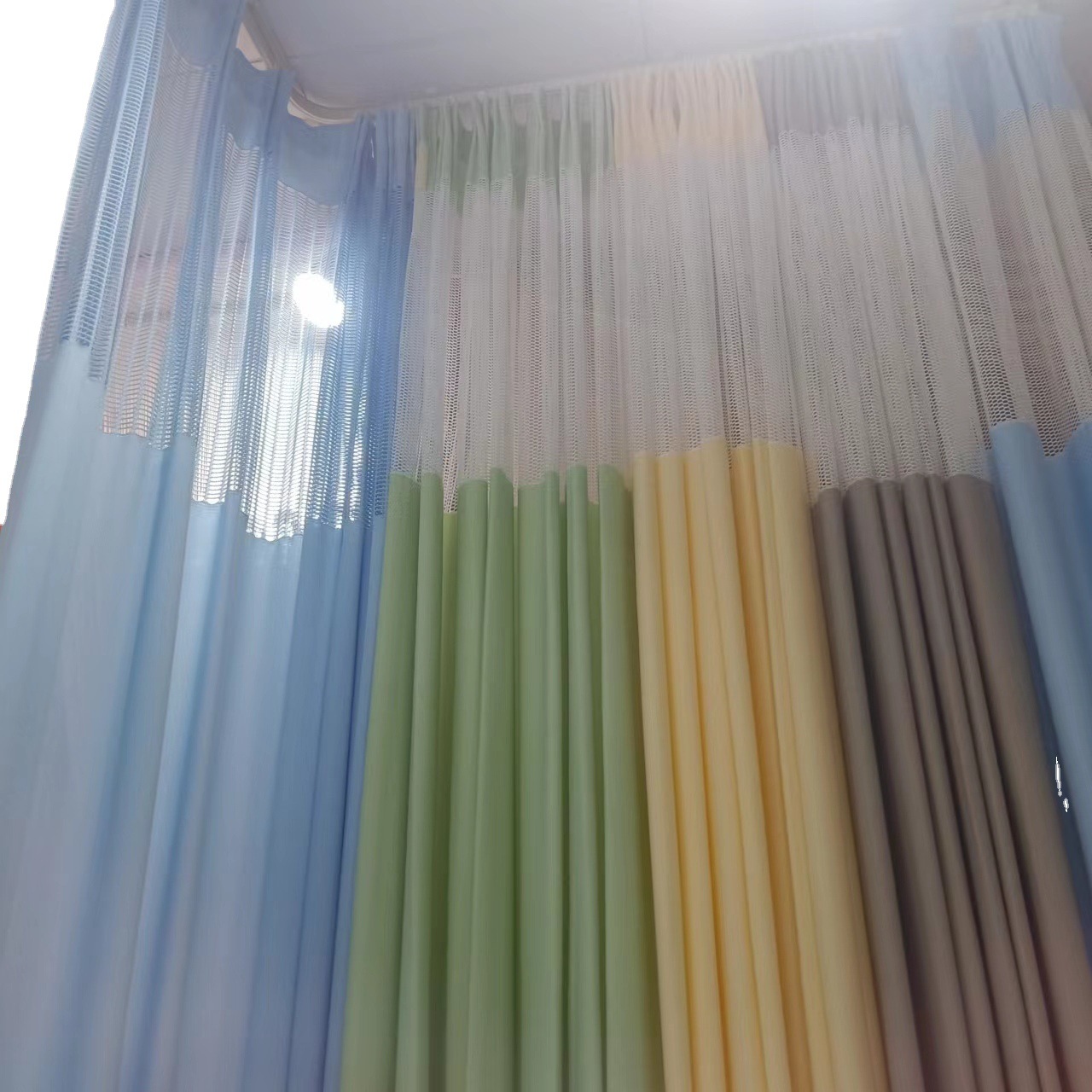 Specialized Non-Transparent, Flame-Retardant, Antibacterial Uli Two-Tone Curtains for Beauty and Wellness Centers, Therapy Beds, Clinics, and Hospitals