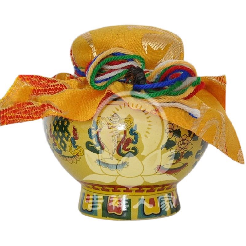 The Earth Treasure Bottle Increases Blessings and Is Strictly Made According to the Ritual