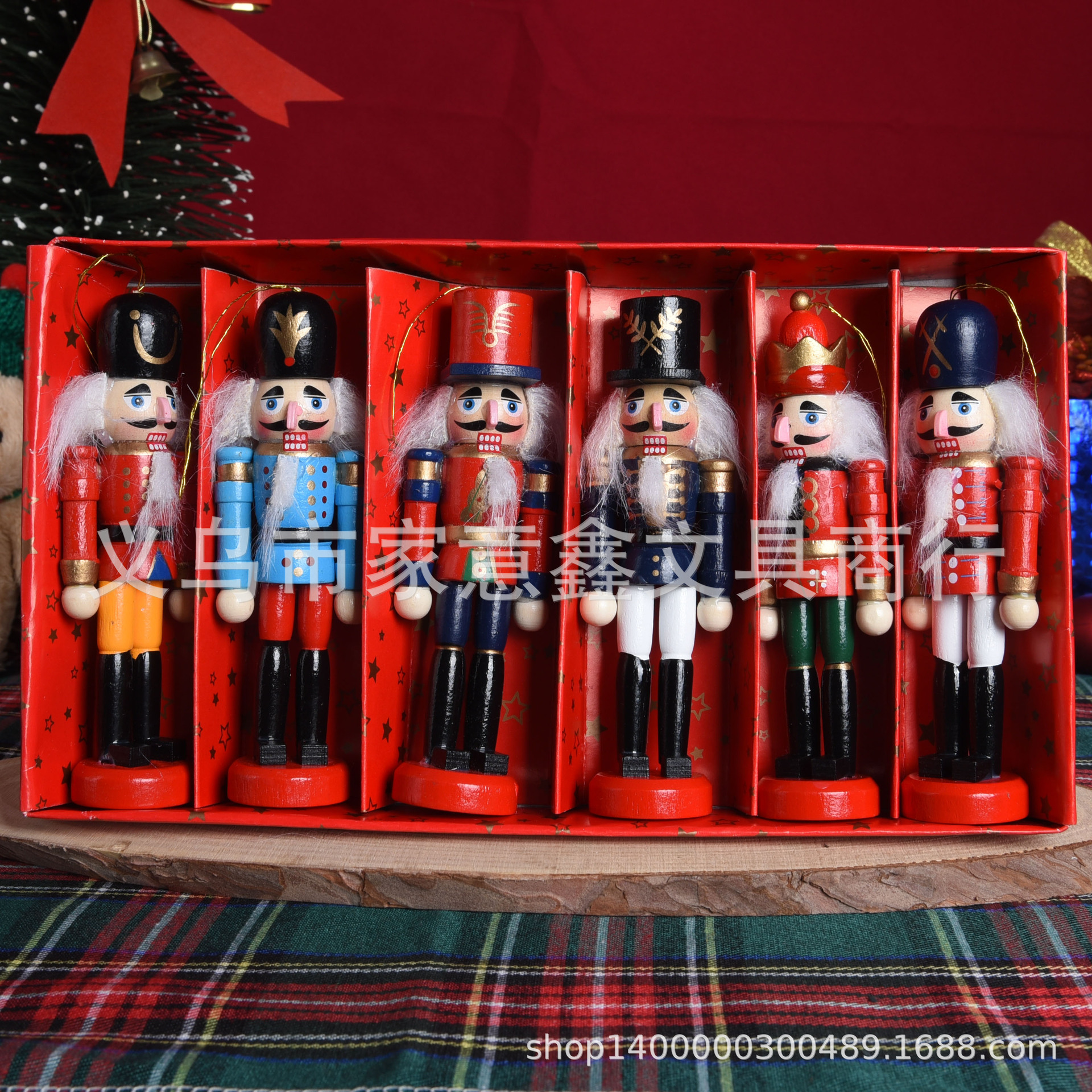 现货木质13cm胡桃夹子圣诞礼品挂件彩绘胡桃人士兵木偶跨境热销