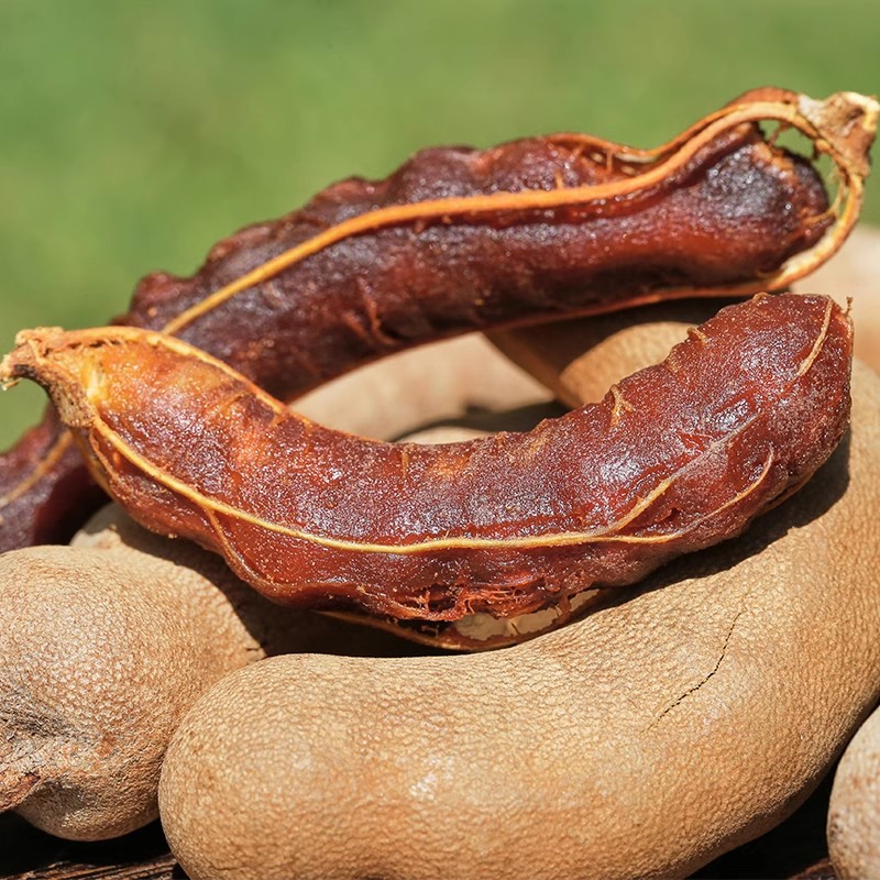 On behalf of the sweet and sour horn Yunnan specialty tamarind fruit dried snack bag 500g preserved fruit fresh big sweet and sour horn