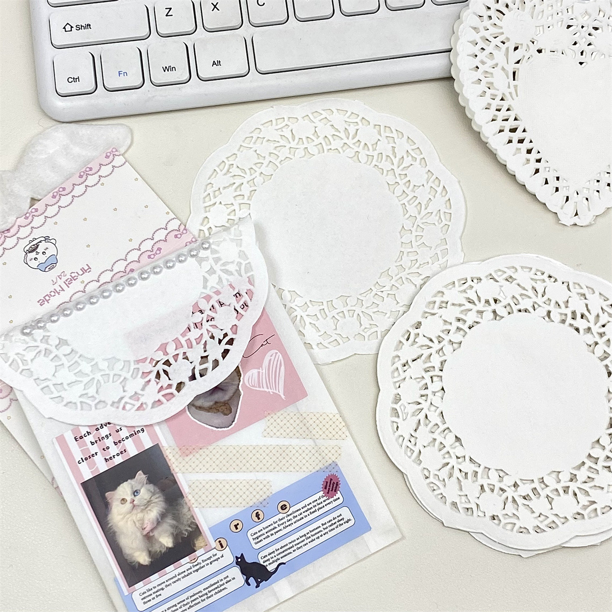 Girl's Heart Hollow Lace Paper White Packaging Decorative Collage Handbook Paper Ins Style Round Material Gift Packaging