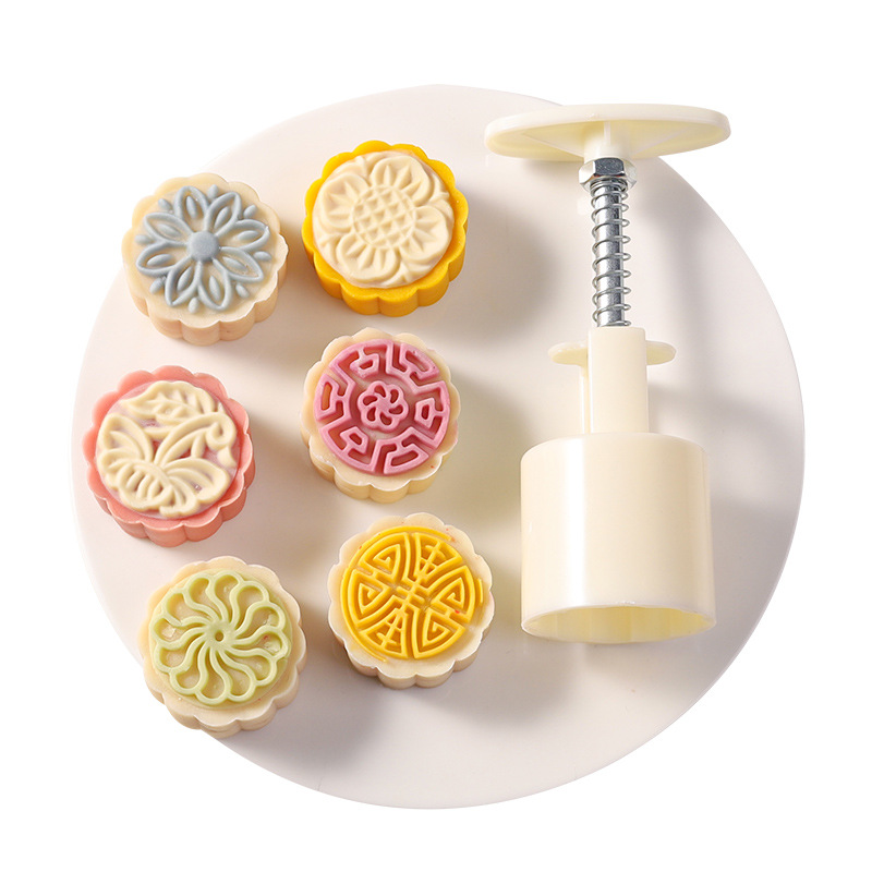 New 50g75g100g traditional pattern cartoon moon cake mold household hand pressure abrasive tool baking pressing ice cream