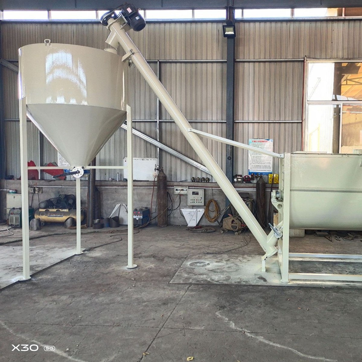 Dry Powder Mortar Complete Production Equipment for Screw Belt Mixer Putty Powder Complete Mixing Equipment