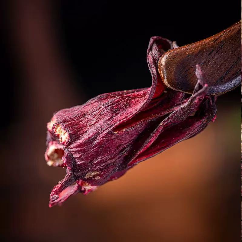 Wholesale Bulk Yunnan Roselle Tea, Chinese Medicinal Materials, Large Rose Flower Tea, Crushed Roselle Sour Plum Soup Ingredients