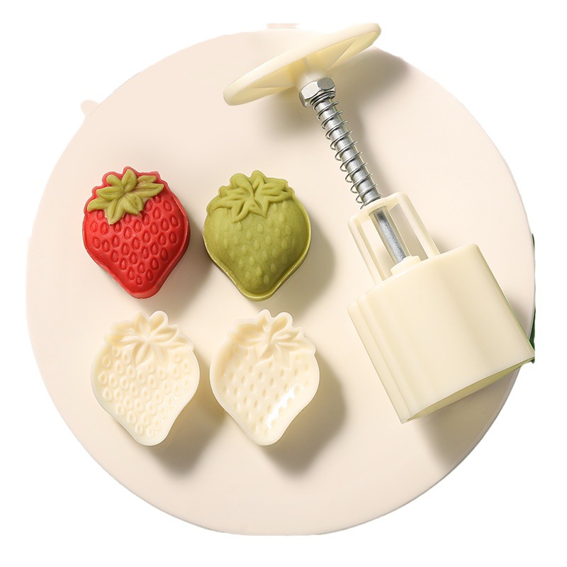 Internet celebrity 2023 new Korean cartoon Fruit strawberry moon cake mold for green bean cake ice cream pastry press home