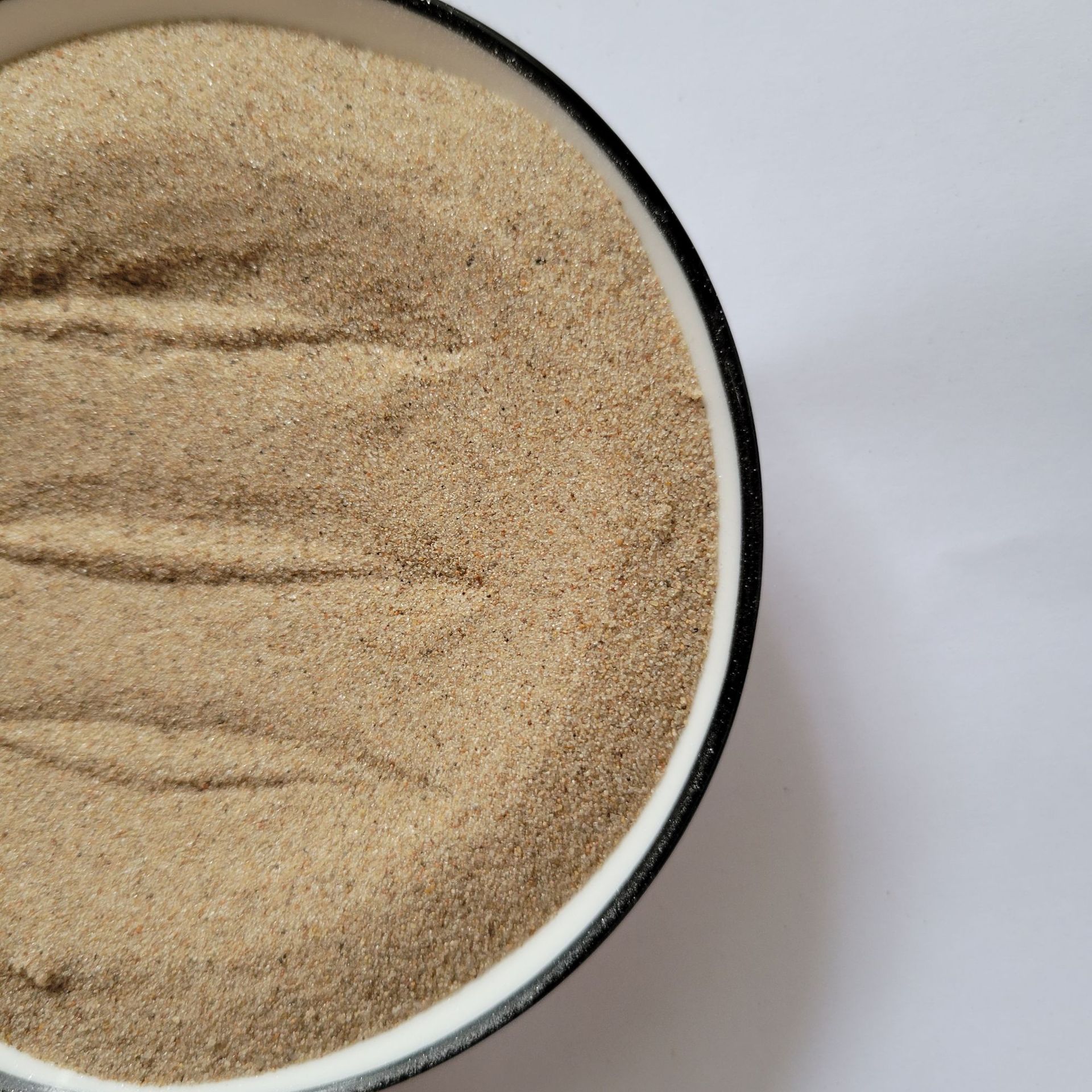 Wholesale Coated Sand Cast Iron Cast Steel Cast Aluminum High Temperature Resistant Oil Field Support Fracturing Sand 70-140 Mesh Resin Coated Sand