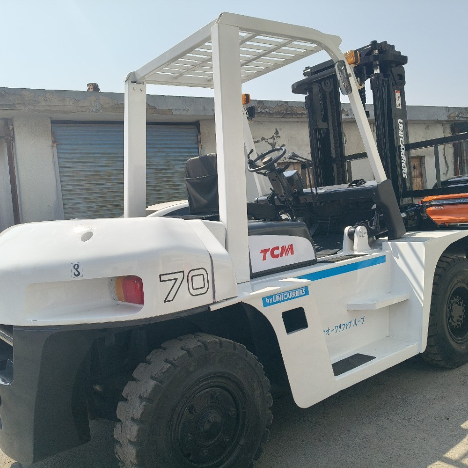 Foreign Trade Direct Sales Japan 7 Tons Tcm Diesel Forklift 10 Tons 16 Tons Used Forklift for Sale