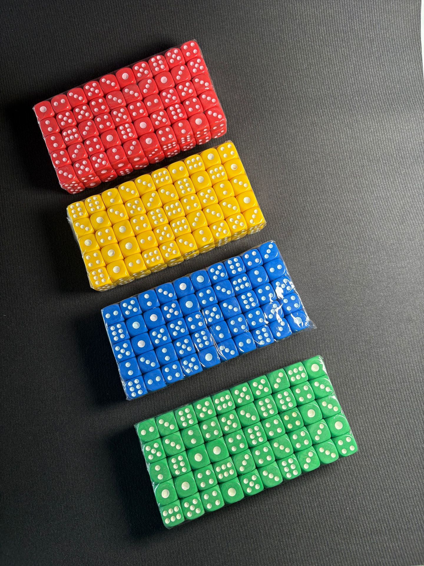 Red, Yellow, Blue, Green 14mm Rounded Corner White Dot Large 1 Mahjong Matching Game Entertainment Ktv Nightclub Acrylic Dice Customization